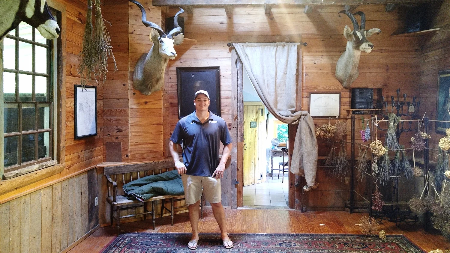 ...and yes, there is a place for Alex and his boys to get ready too!---The Barn