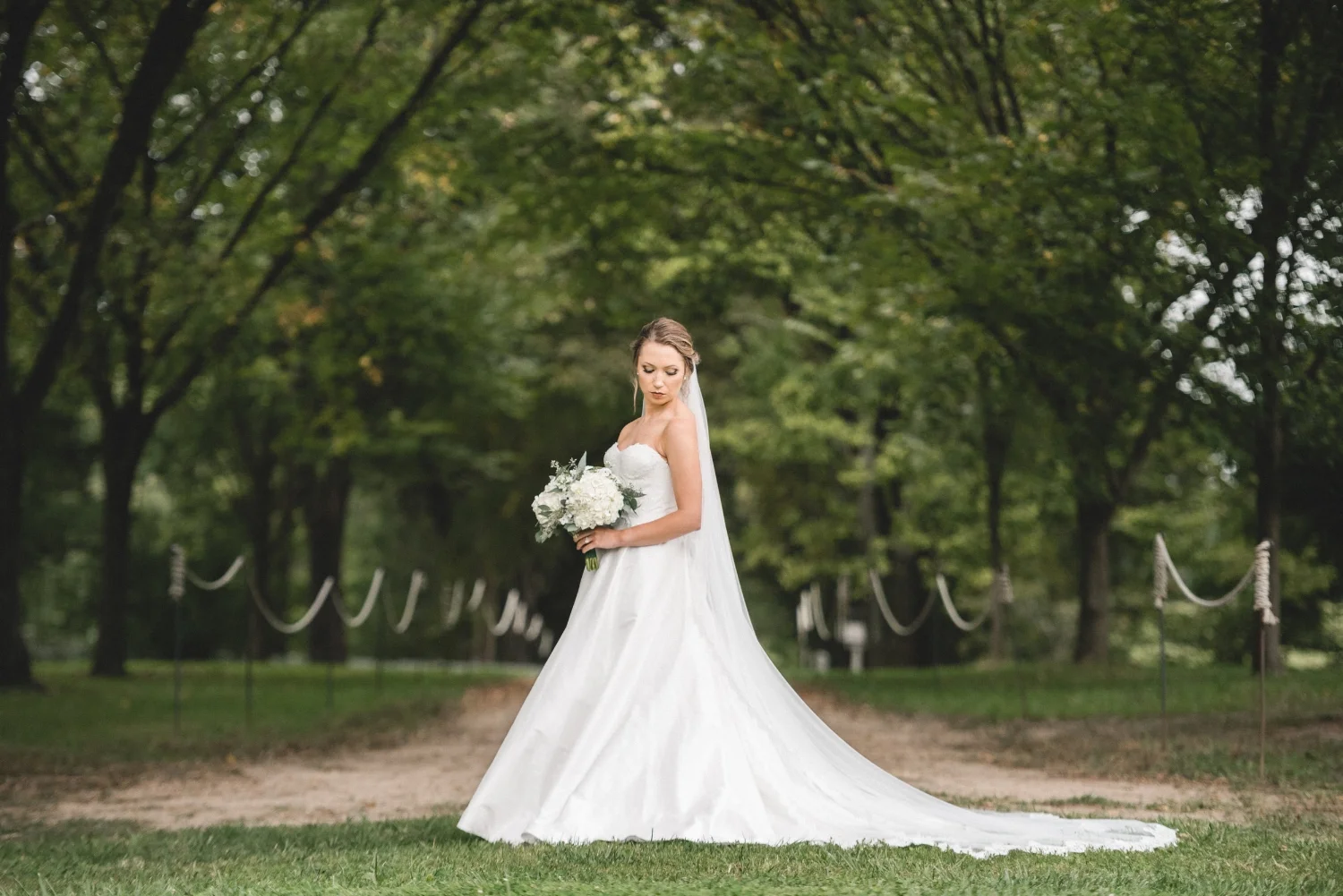 AKC-hunt-bridal-portraits-09-11-2017-087 copy.jpg