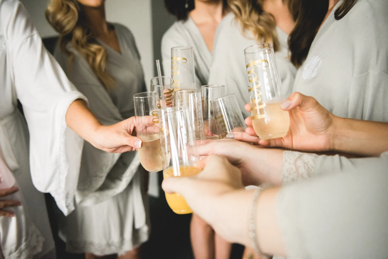 Morning brunch was gifted by the bride with some pre-wedding mimosas. 