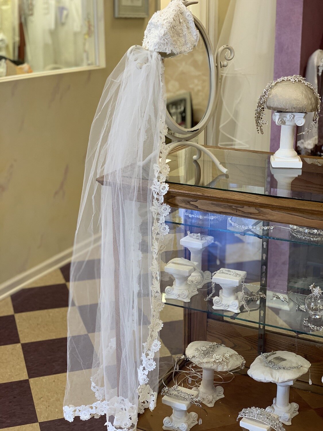 The Vintage Wedding Veil