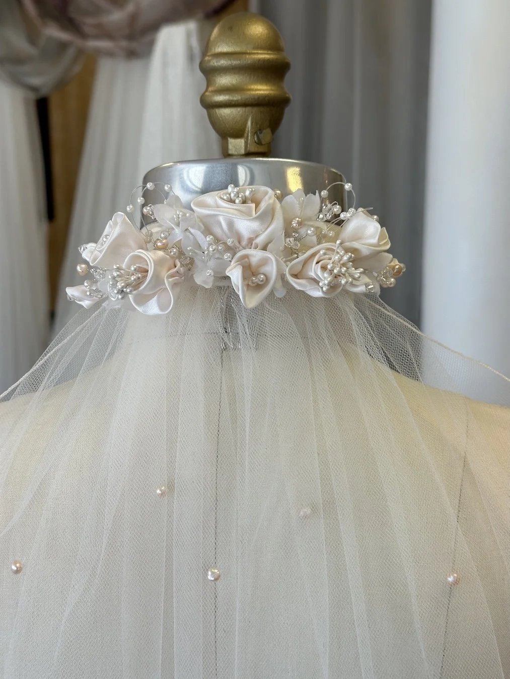90s blush floral bun wrap and pearl wedding veil restyled to a gorgeous modern headpiece.