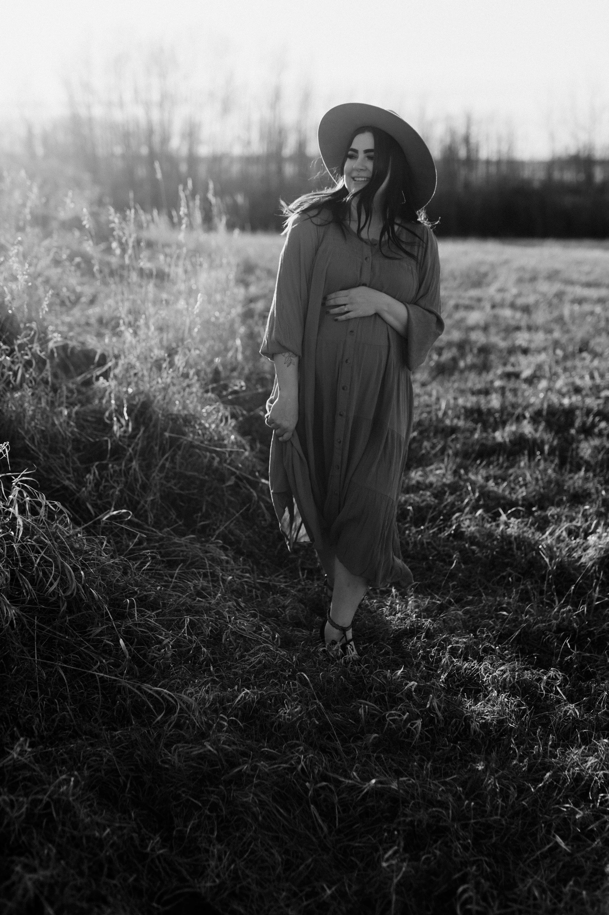 B+S_MATERNITY_KFP'22_82.jpg