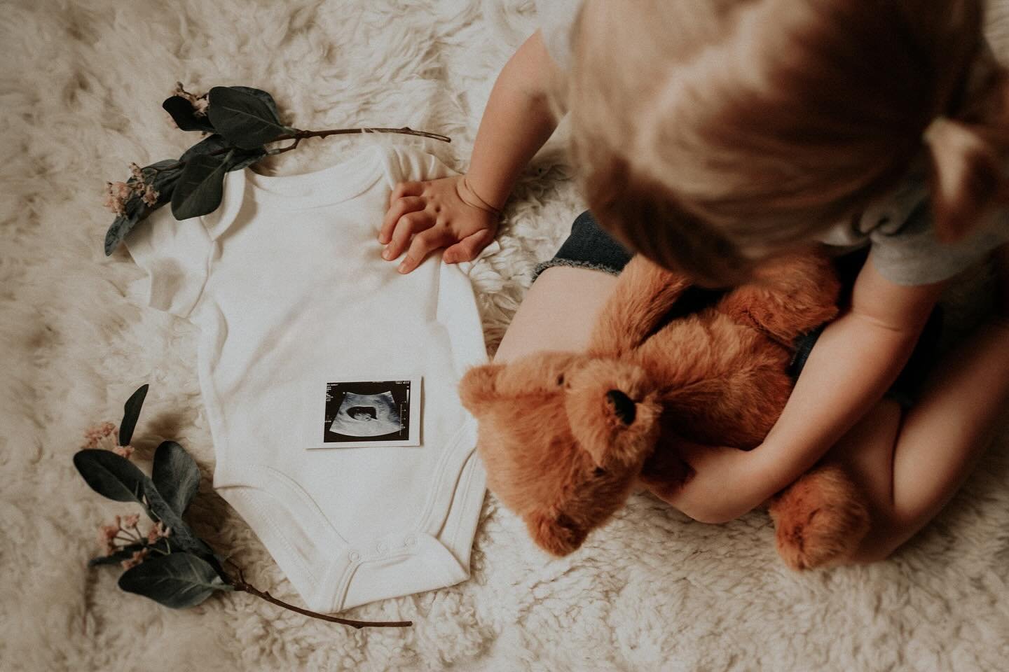 So blessed to share✨ baby arriving in November!! What a special Mother&rsquo;s Day this year🌸💕