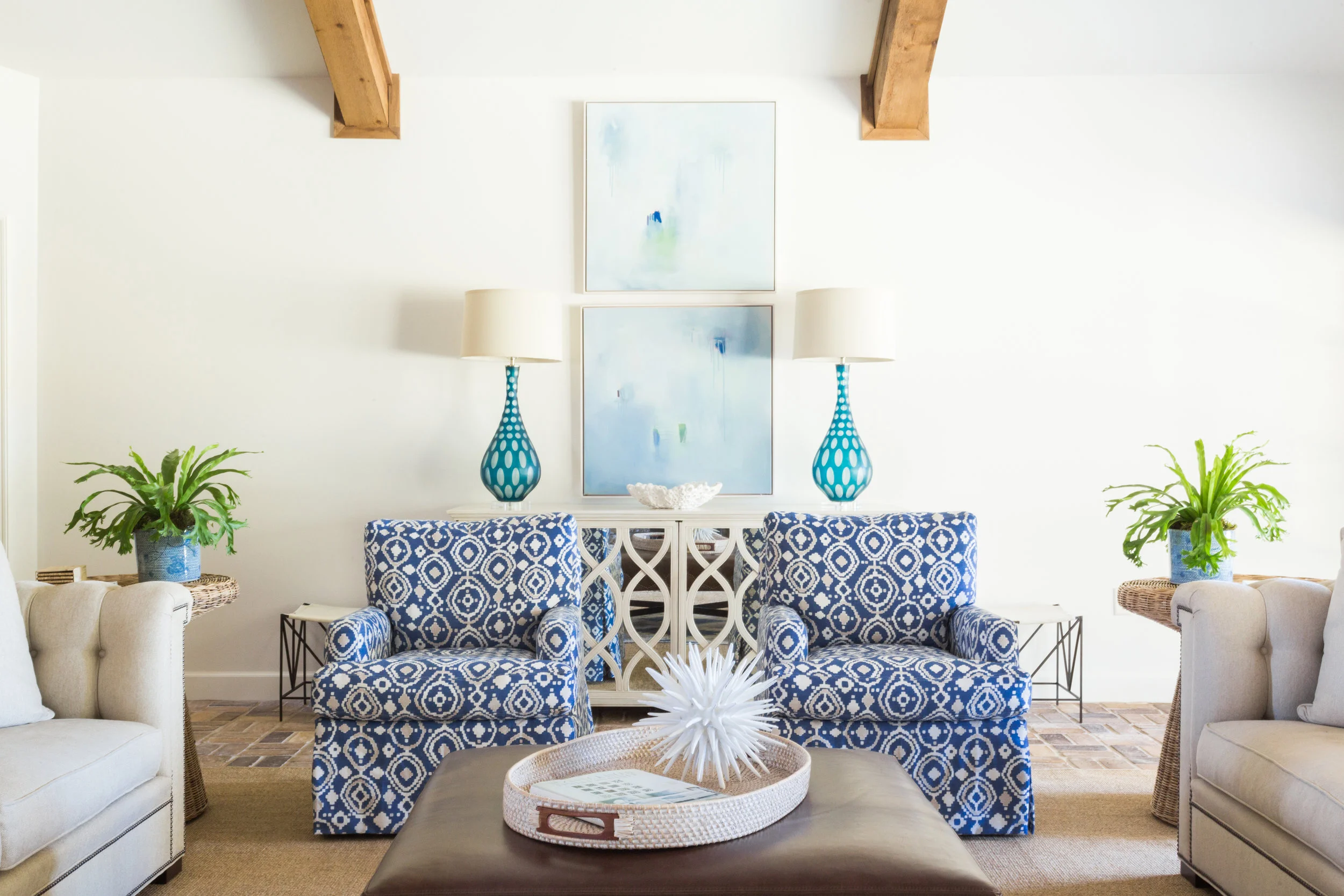 LivingRoom4.JPG
