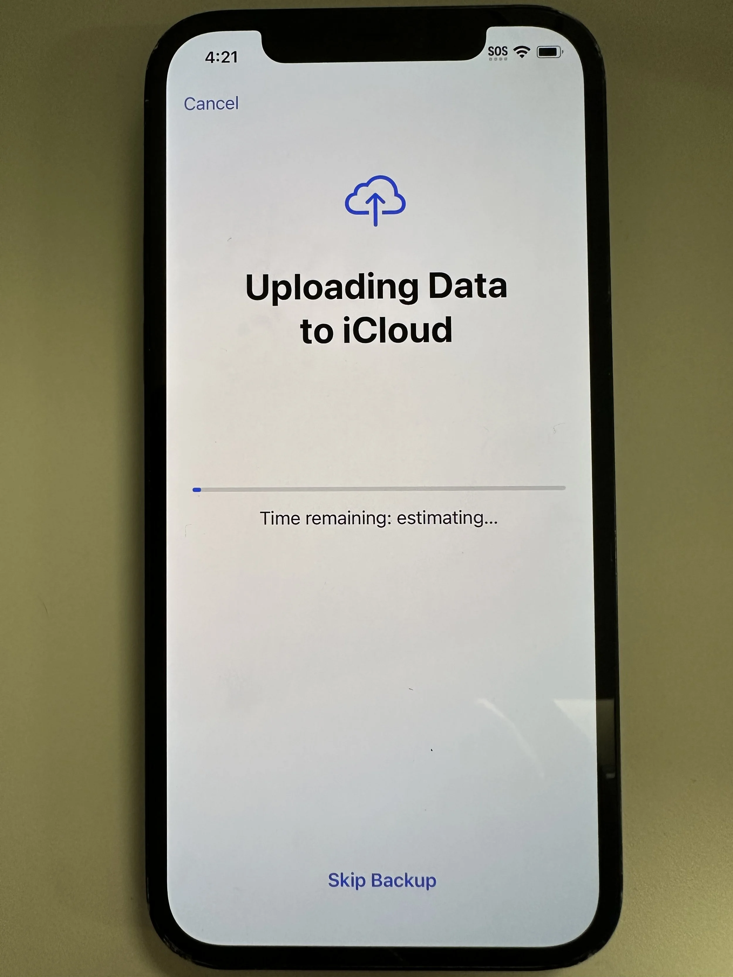  iCloud backup is optional. If you are not using the Apple ID, tap Skip Backup. 