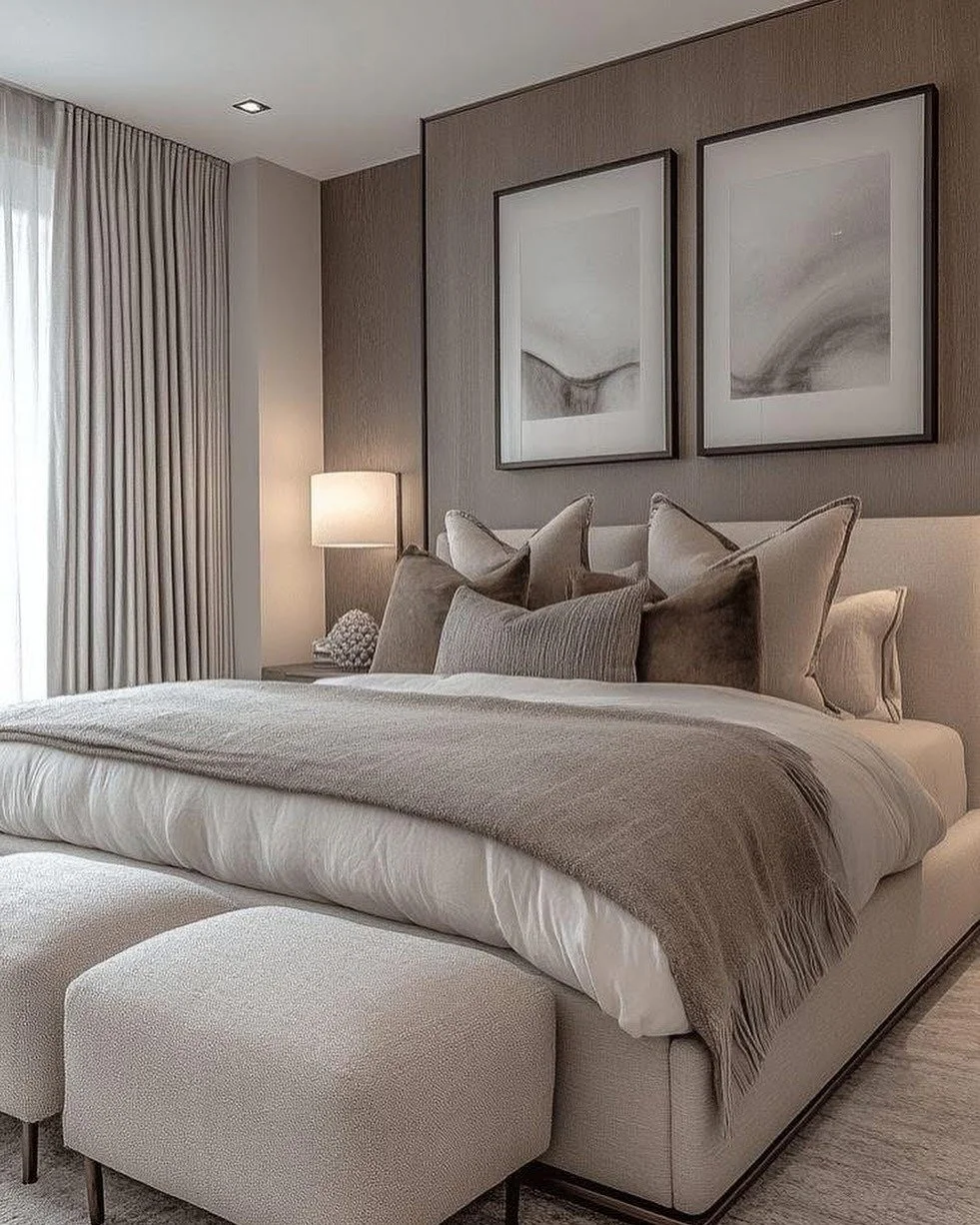 Layered in shades of gray for maximum tranquility. 
#PaulaInteriorsInspo | 📷: @the.thomases.at.no23

.
#inspo 
#livingroomdecor #livingroominspo #livingroomdesign #livingroomideas #interiordesign #modernhome #milliondollarhomes  #architecture #luxur