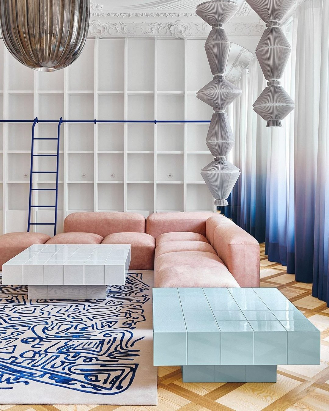 The color combo from this project is pure joy! 
Help us find the mind behind this please!

@pinterest