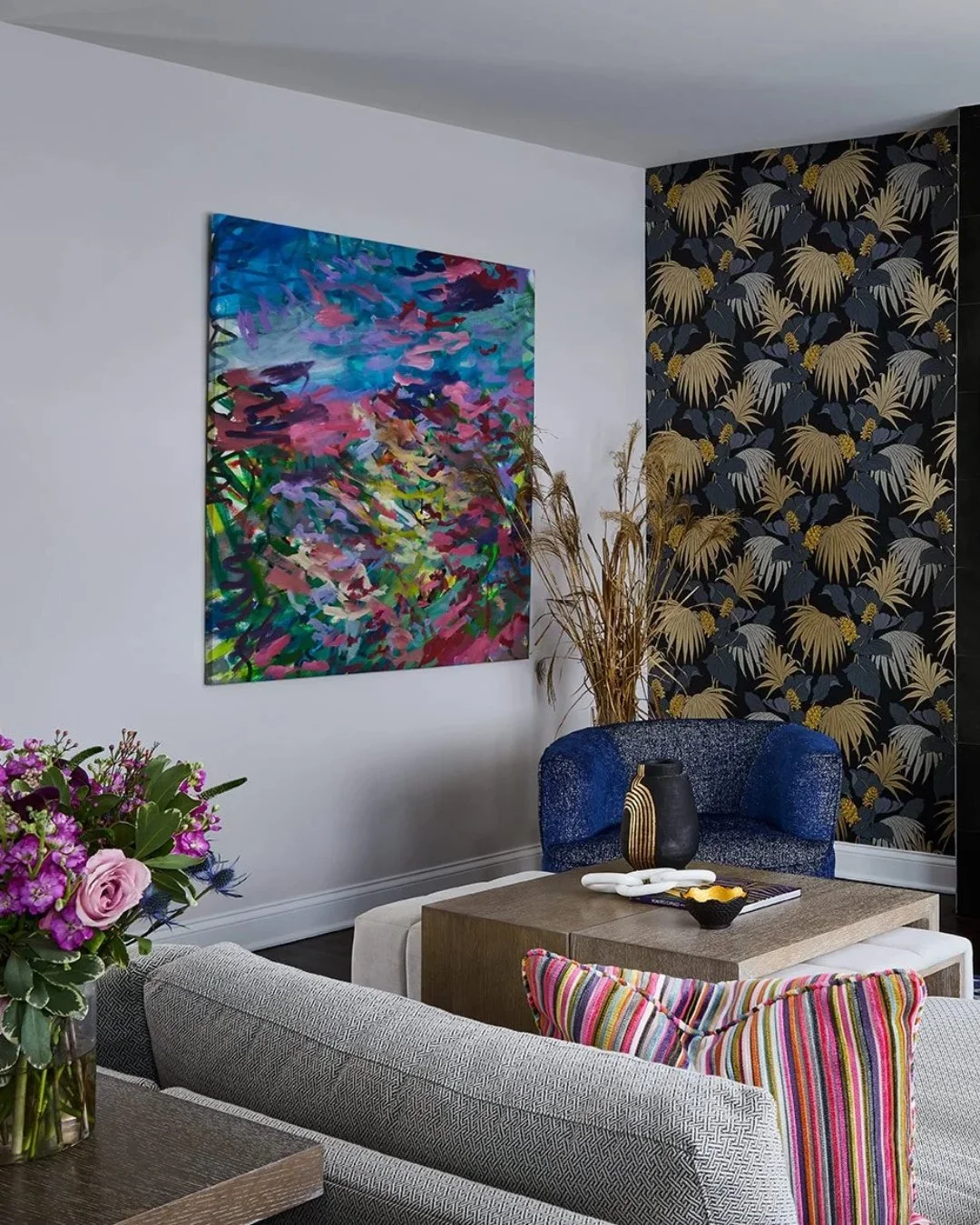 A touch of pink, and everything softens. 💗 
Subtle details that warm the space, add charm, and make the room feel quietly unforgettable. 

#ModernInteriorDesign #ContemporaryInteriors #ModernHome #InteriorInspiration #DesignDetails #HomeStyle #muted