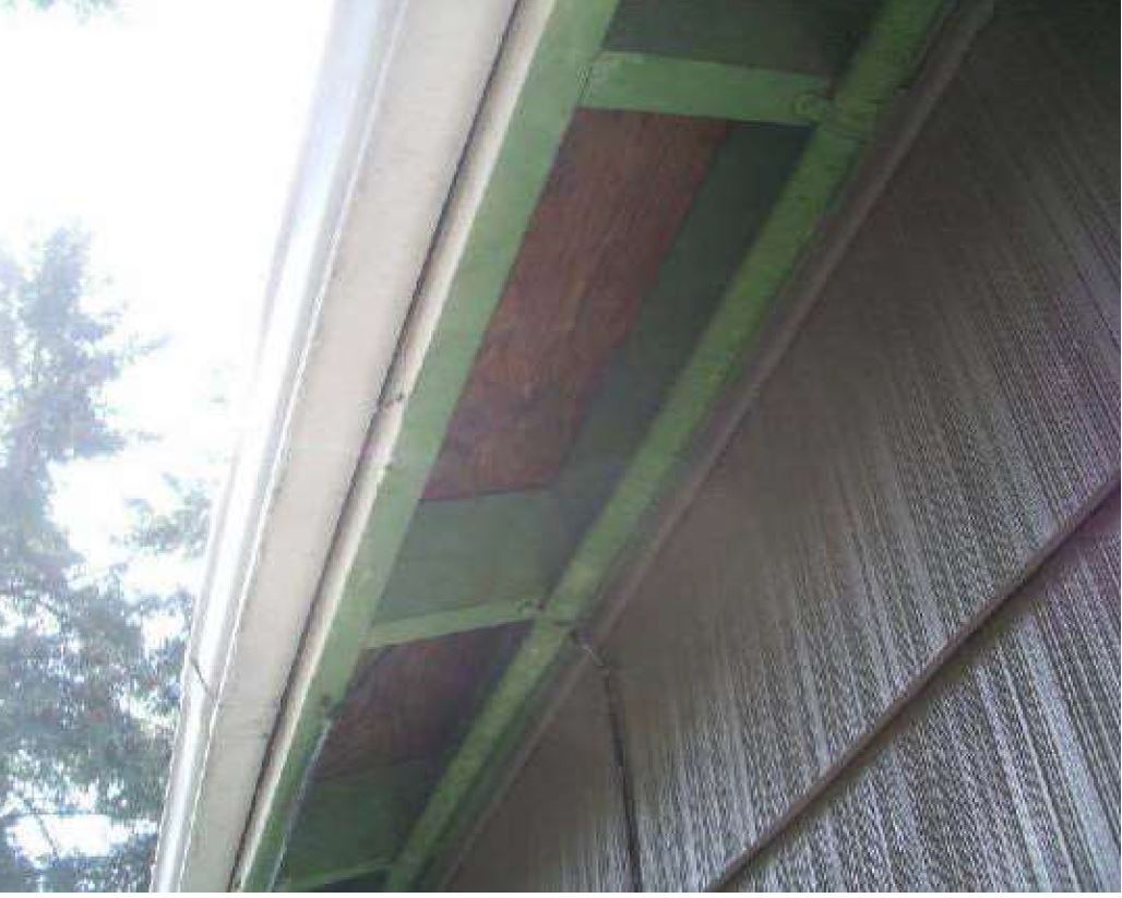 Repair: Exposed wood needs to be painted.