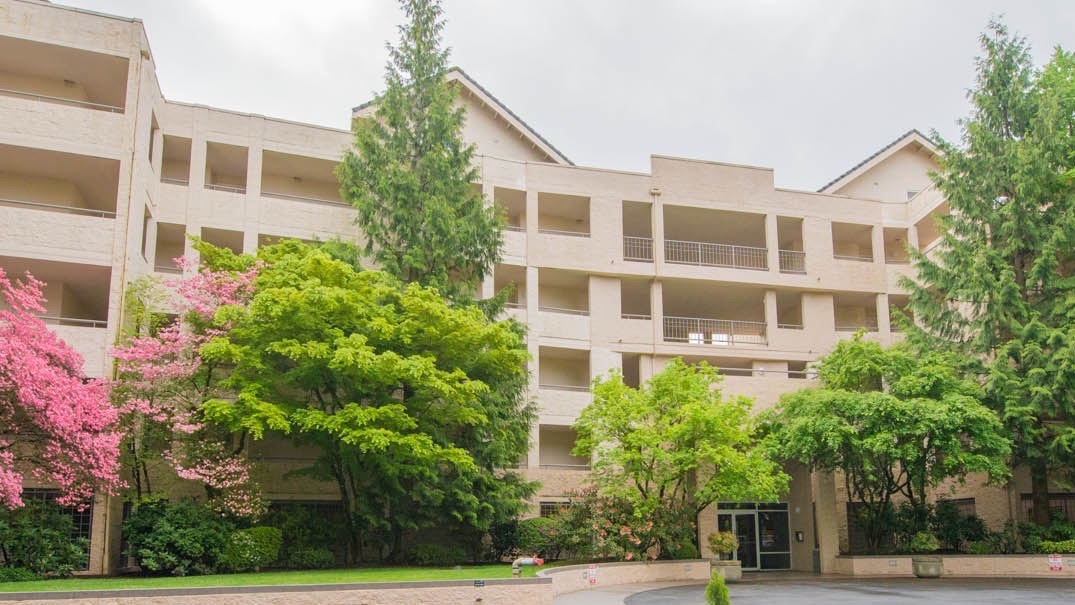 Great 2-story Condo in quiet, gated community, West Portland, Sylvan.