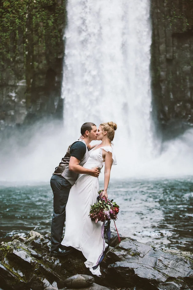 Floral-Bridal-Inspiration-JM-Hunter-Photography-Bridal-Musings-Wedding-Blog-21.jpg
