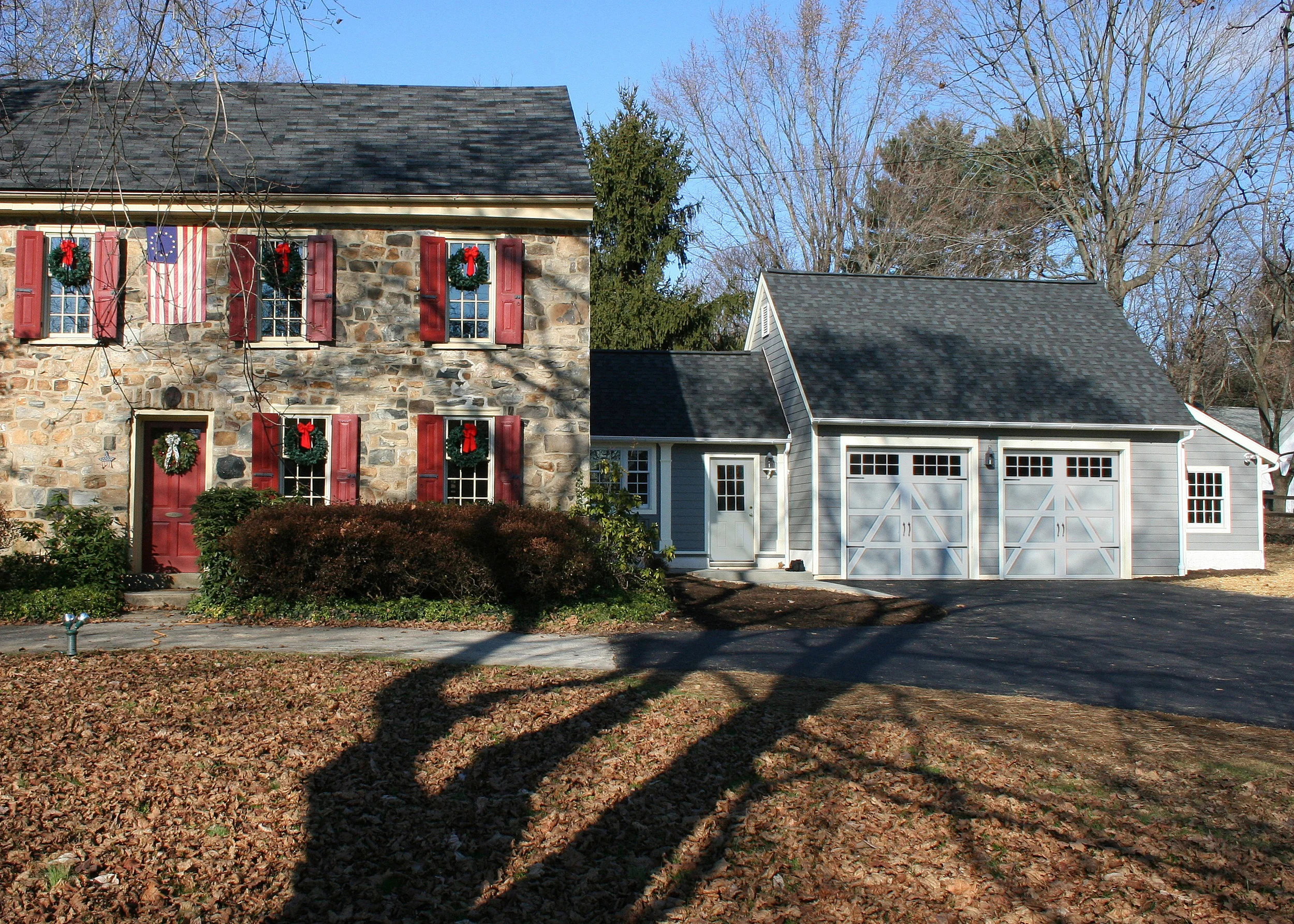 PNFarmhouse cover.jpg