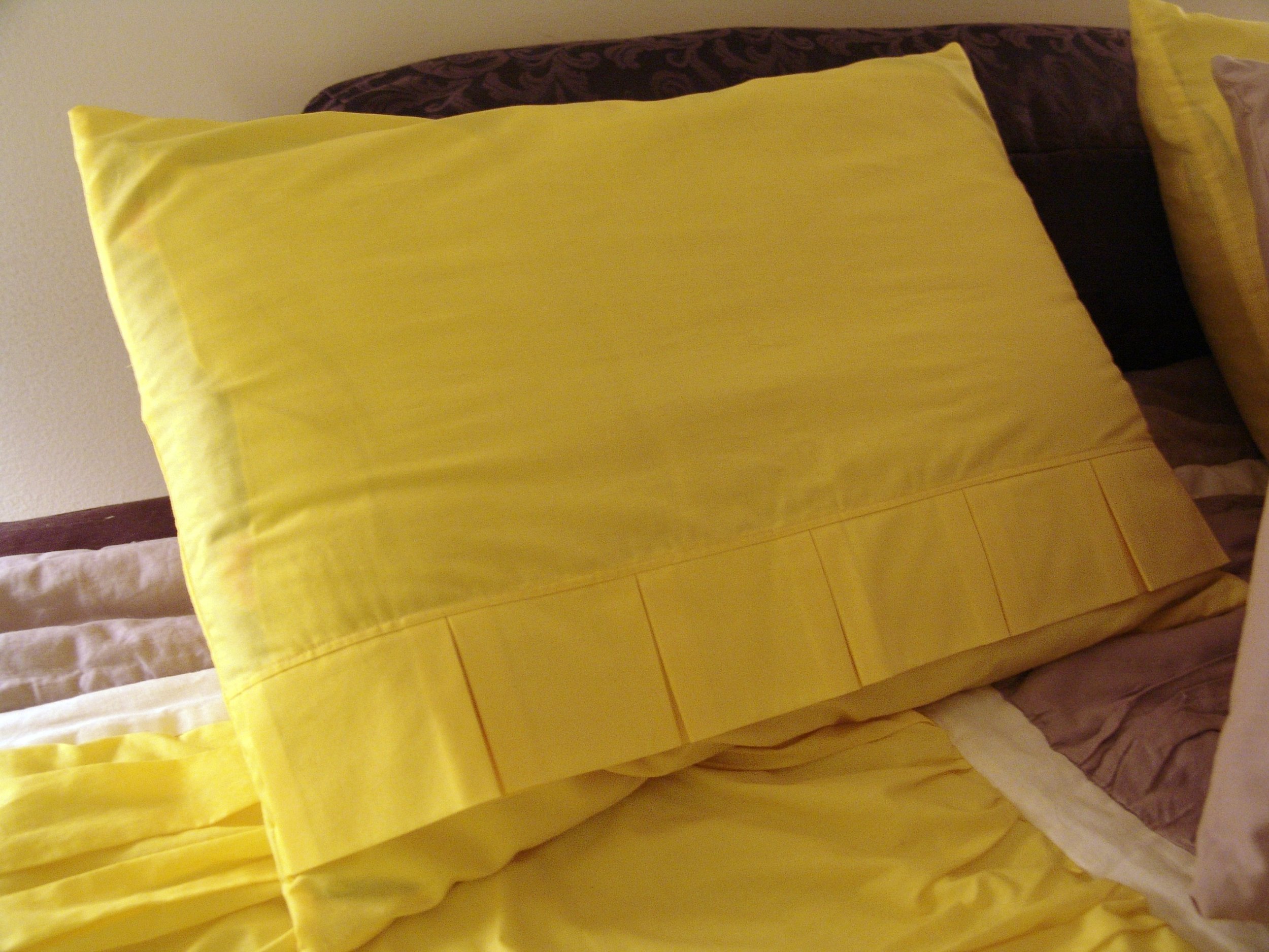 purses and pillows 008.JPG
