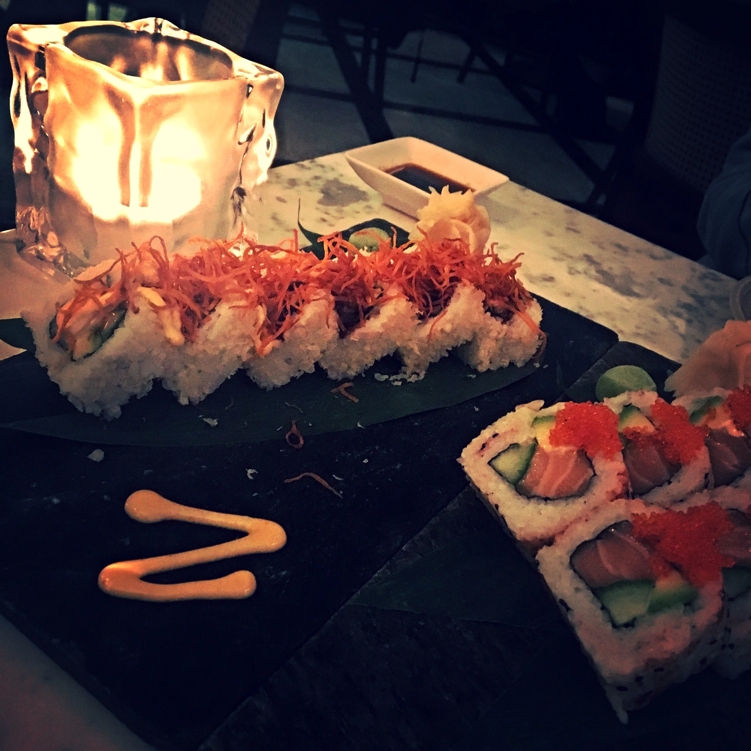 HANOI SPICED DRAGON ROLL