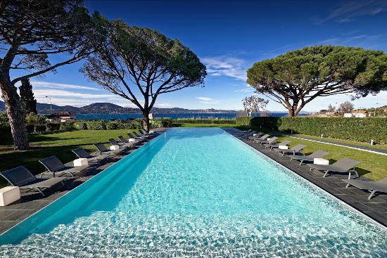 http://www.kubehotel-saint-tropez.com/en/page/luxury-rooms-and-suites.2.html