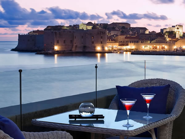 http://www.sovereign.com/hotel/118686