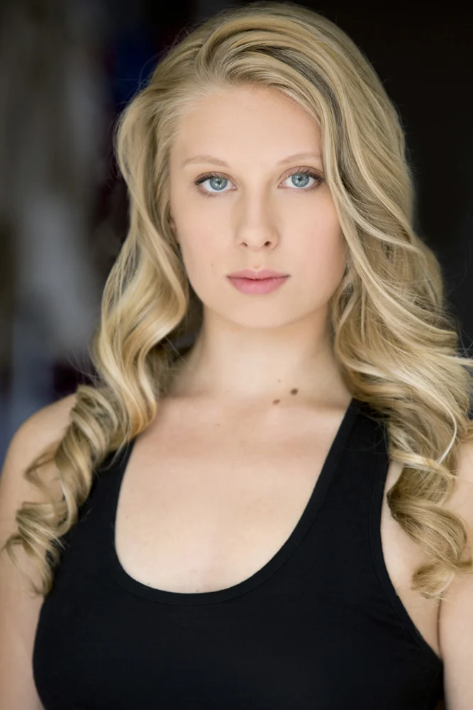 Hannah Stibbe-s8880.jpg