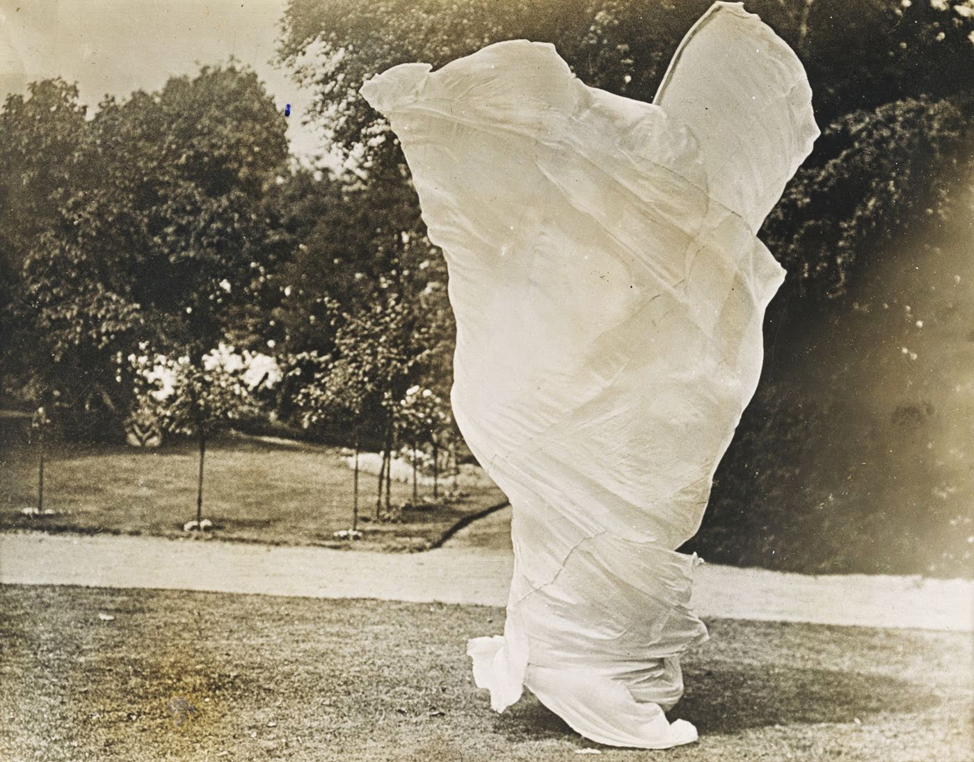 1 Loïe Fuller copy.jpg