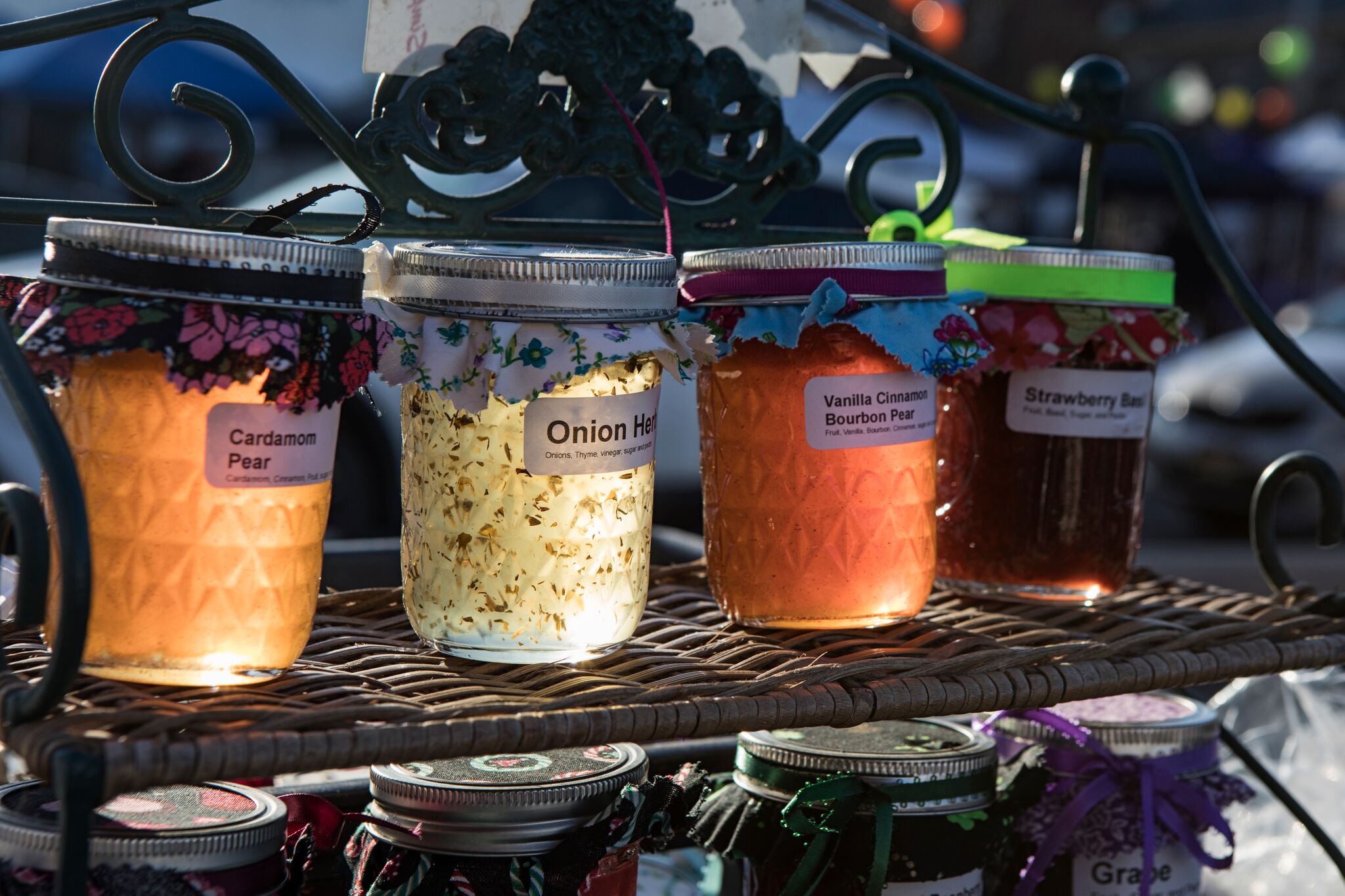 Jams at the Waverly Farmers Market.