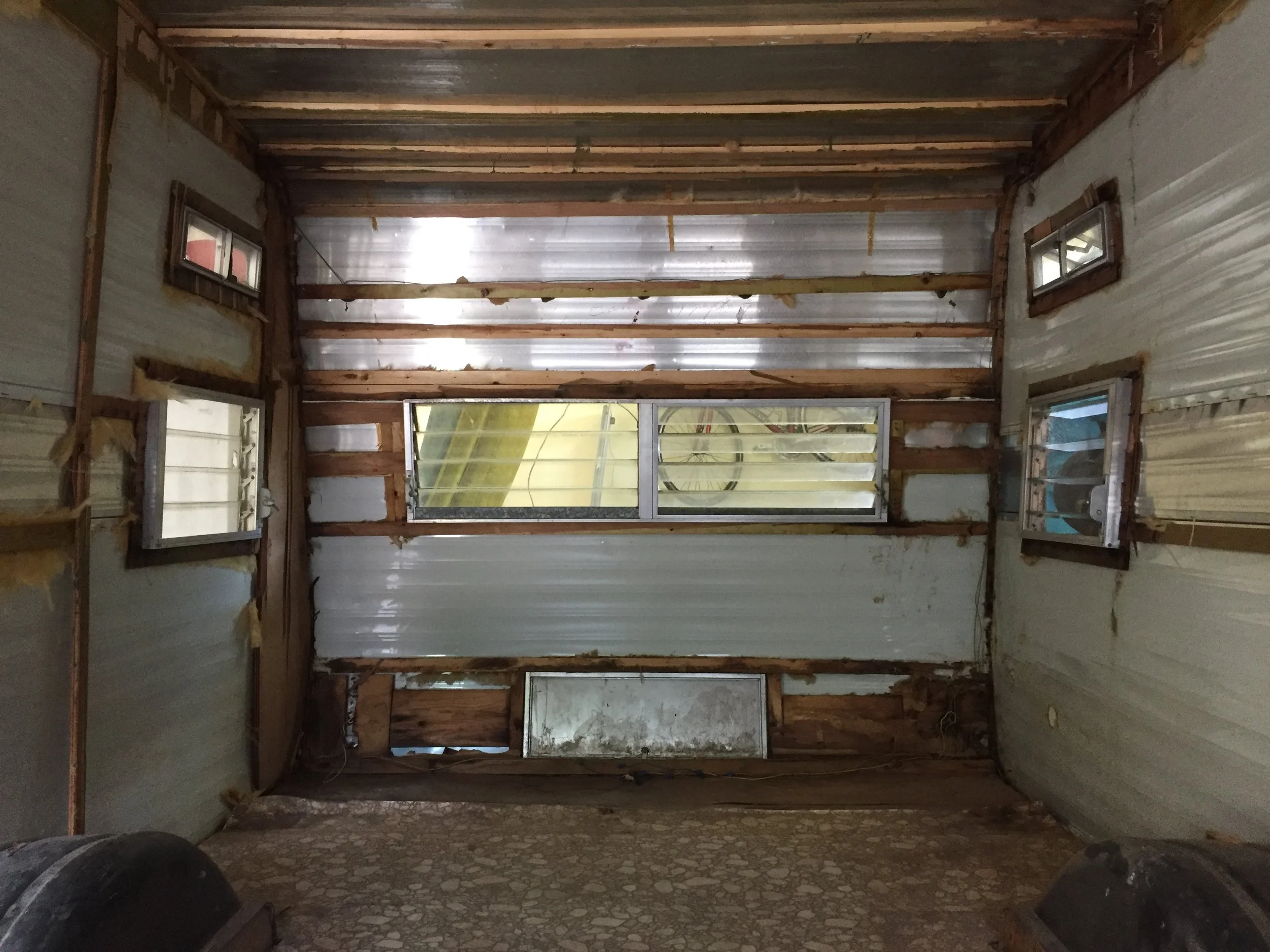 The Cameo Camper Renovation: Demo Day 3 – Is it bigger in here?