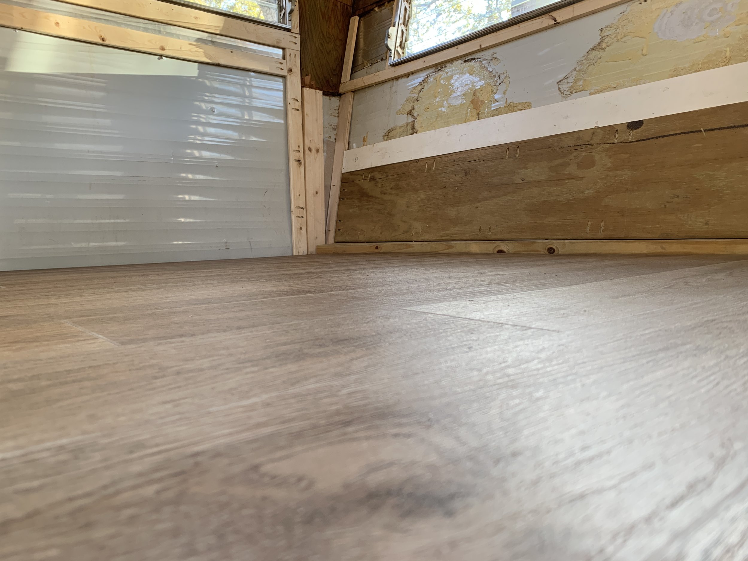 DIY Camper Van Conversion - Laying Floating LVP LVT Vinyl Plank