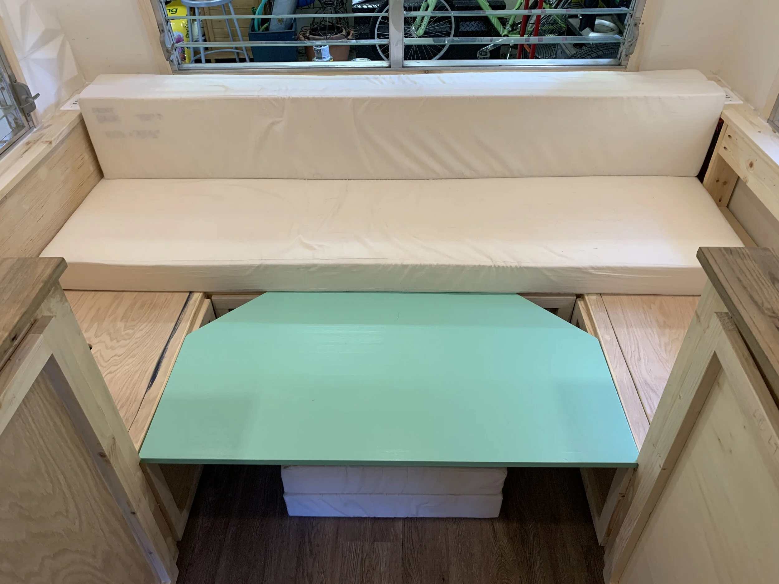The Cameo Camper Renovation: Transitioning from Dining Table to Bed ...