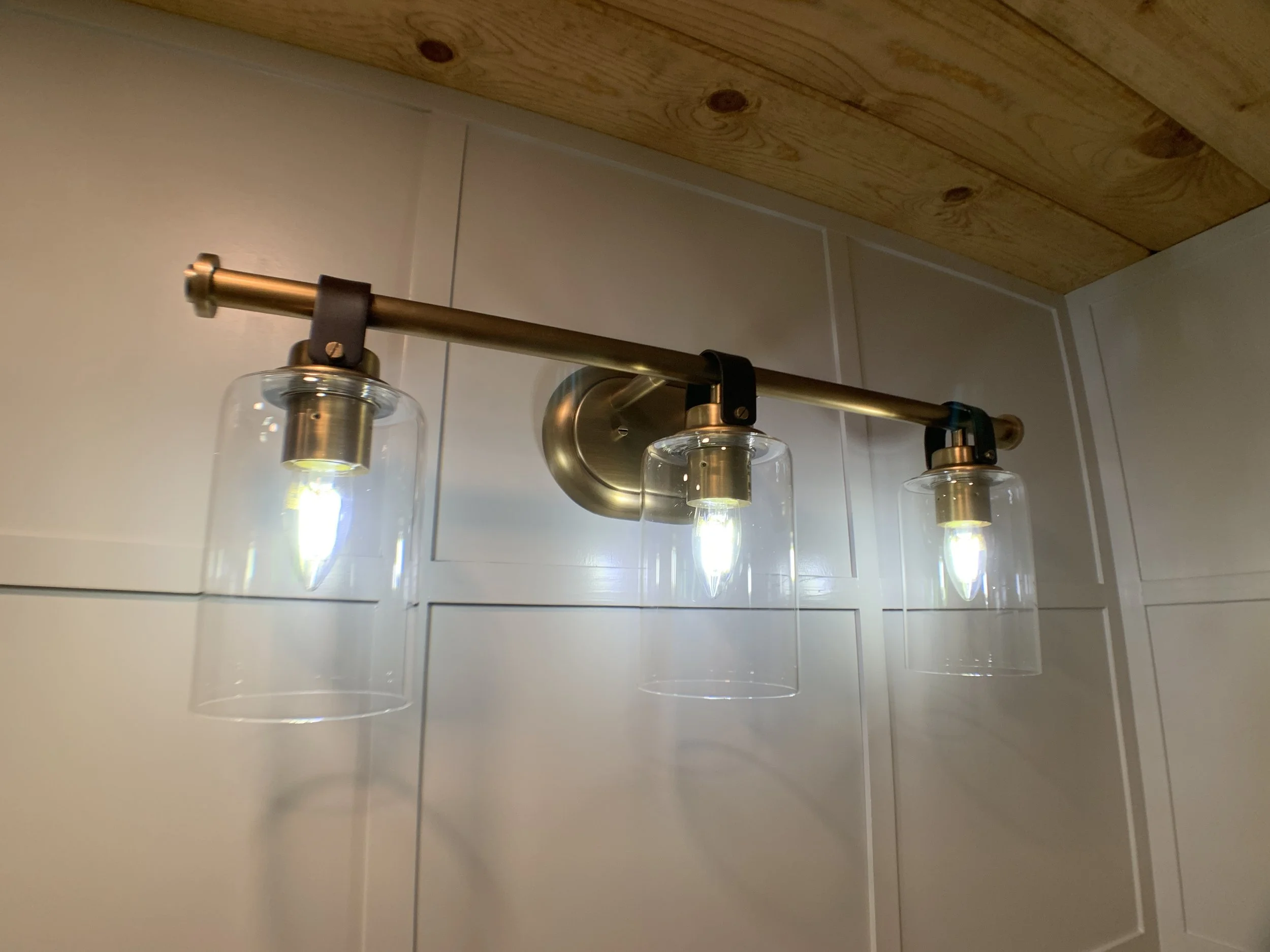 One Room Challenge: Guest Bathroom – Week 5