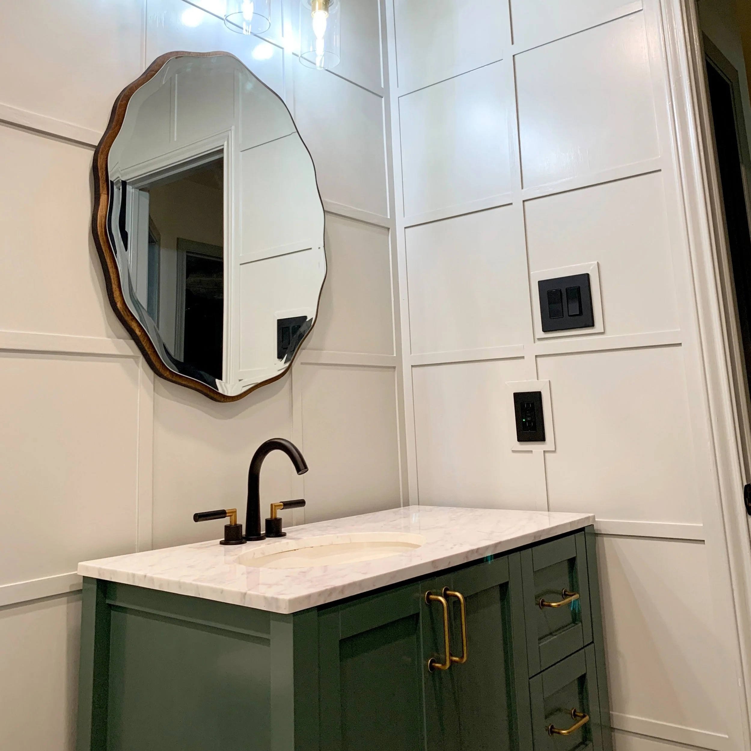 One Room Challenge: Guest Bathroom – Week 6