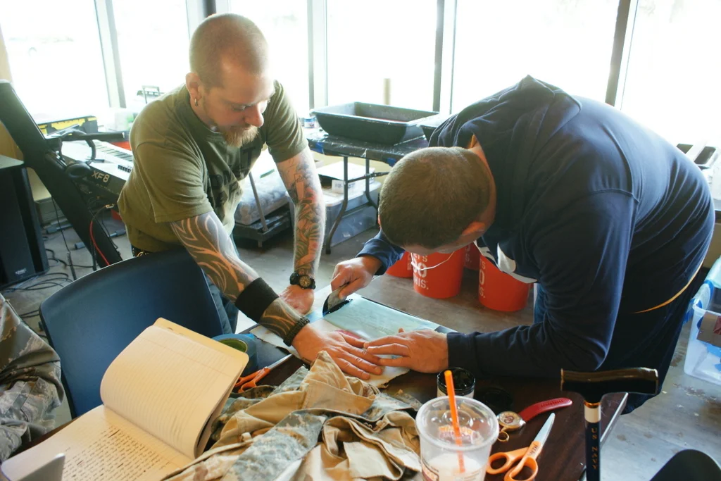 Combat Paper NJ and Warrior Writers workshop at USO Belvoir