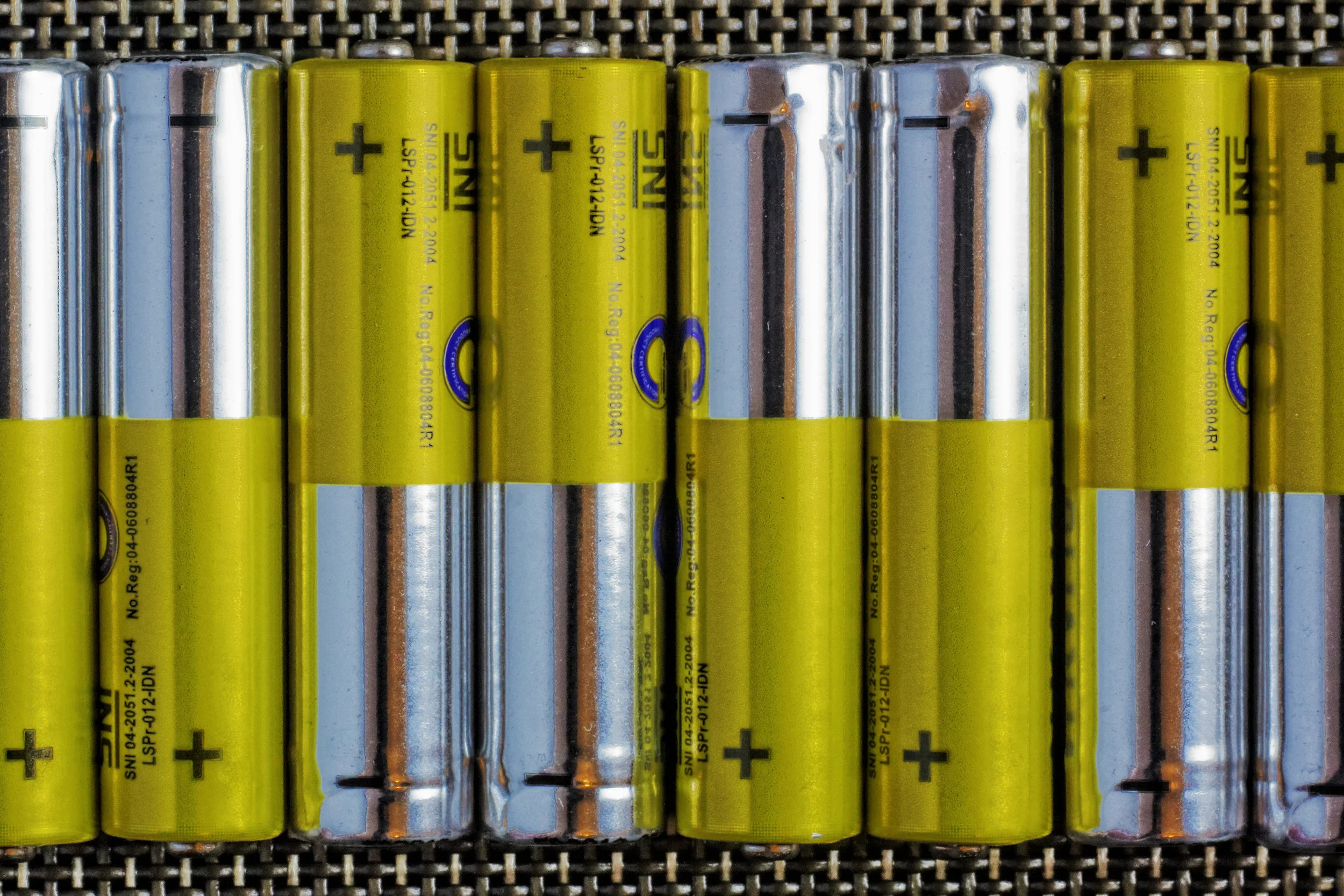 batteries.jpg
