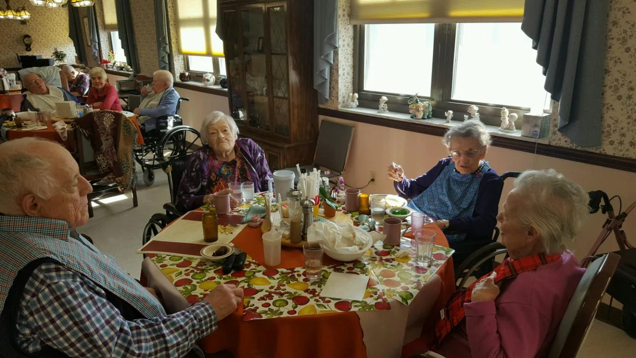  Food, Fun, Family and Friends 