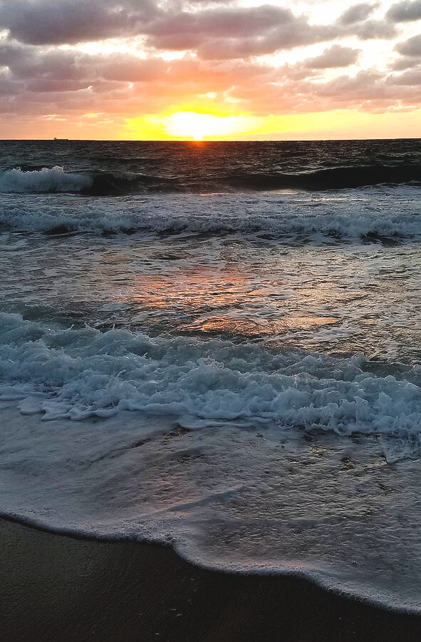 Caste and Outdoor Café