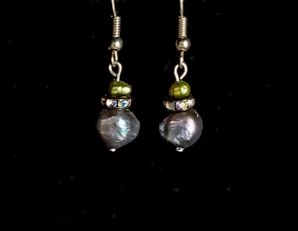 Pearldangles green andlavender.jpg