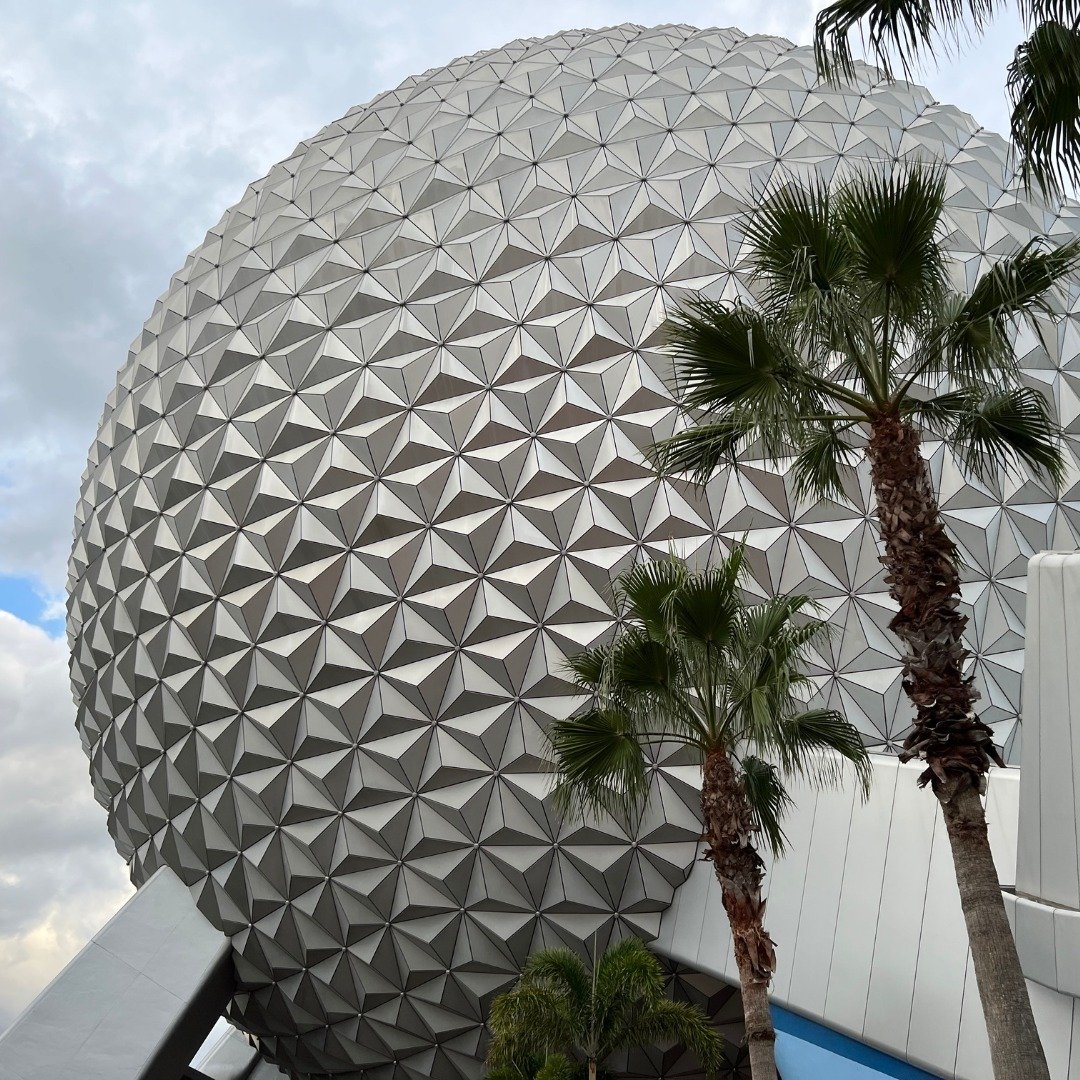 Spaceship Earth during the day or at night?  Which is your fave?? Tell us below! ⁠
⁠
📸 @tylercbraun @peoplemovertravel⁠
. ⁠
. ⁠
⁠
#peoplemovertravel #disney #disneyworld #waltdisneyworld #disneyland #disneyworldvacation #waltdisneyworldvacation #dis