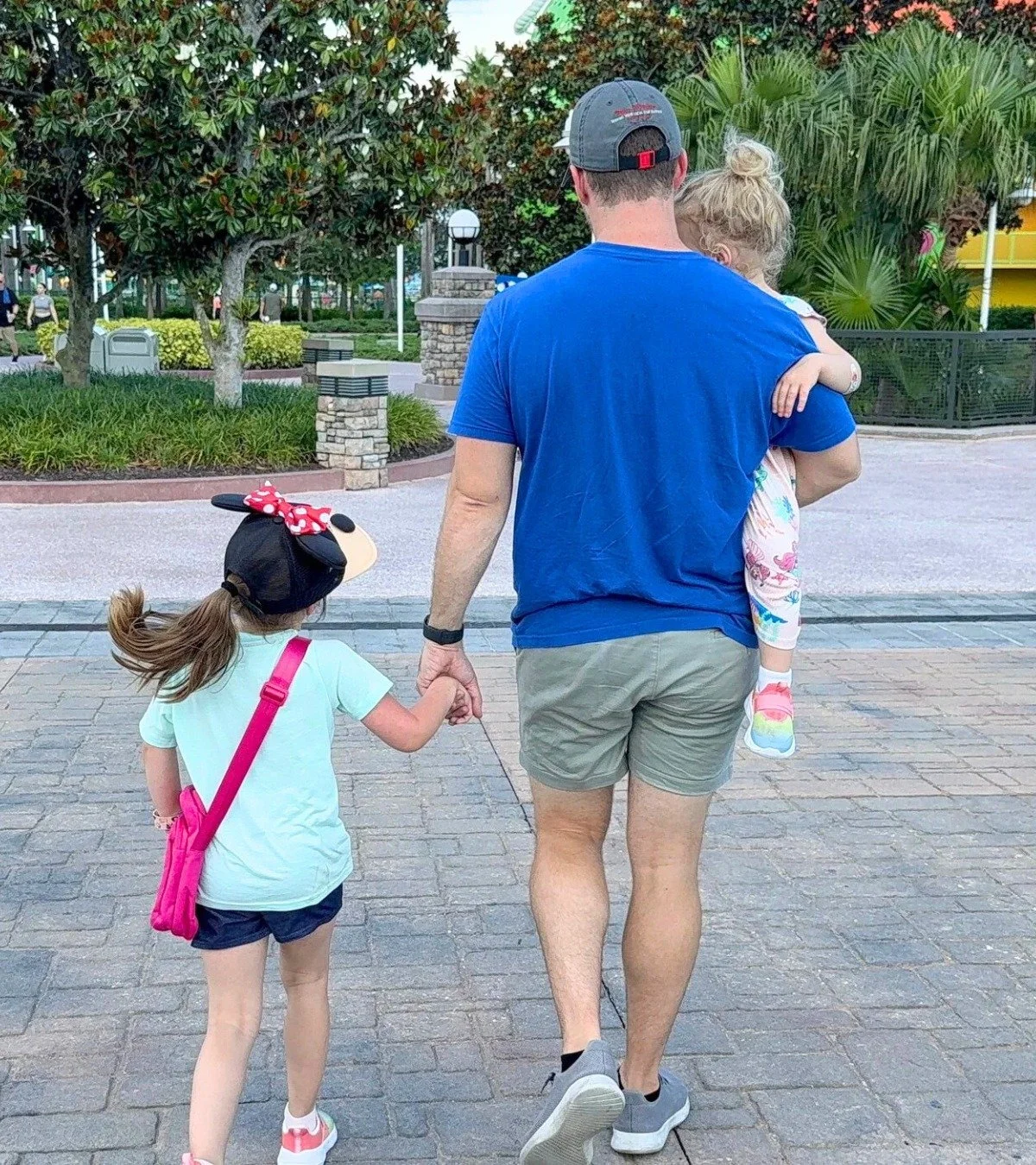 Just dropped on YouTube! 🎥✨

Planning a trip to Disney Parks with kids? We&rsquo;ve got you covered.

In our newest video, the People Mover Travel team is sharing our favorite tips &amp; tricks for going to Disney with kids &mdash; the kind of advic