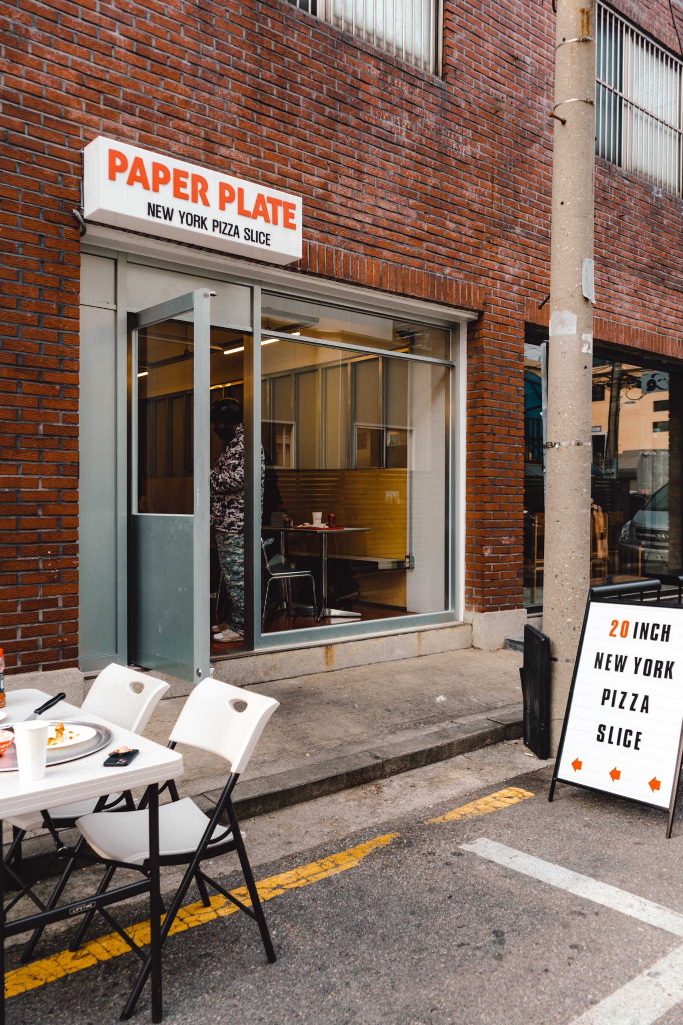 Paper Plate restaurant in Seoul