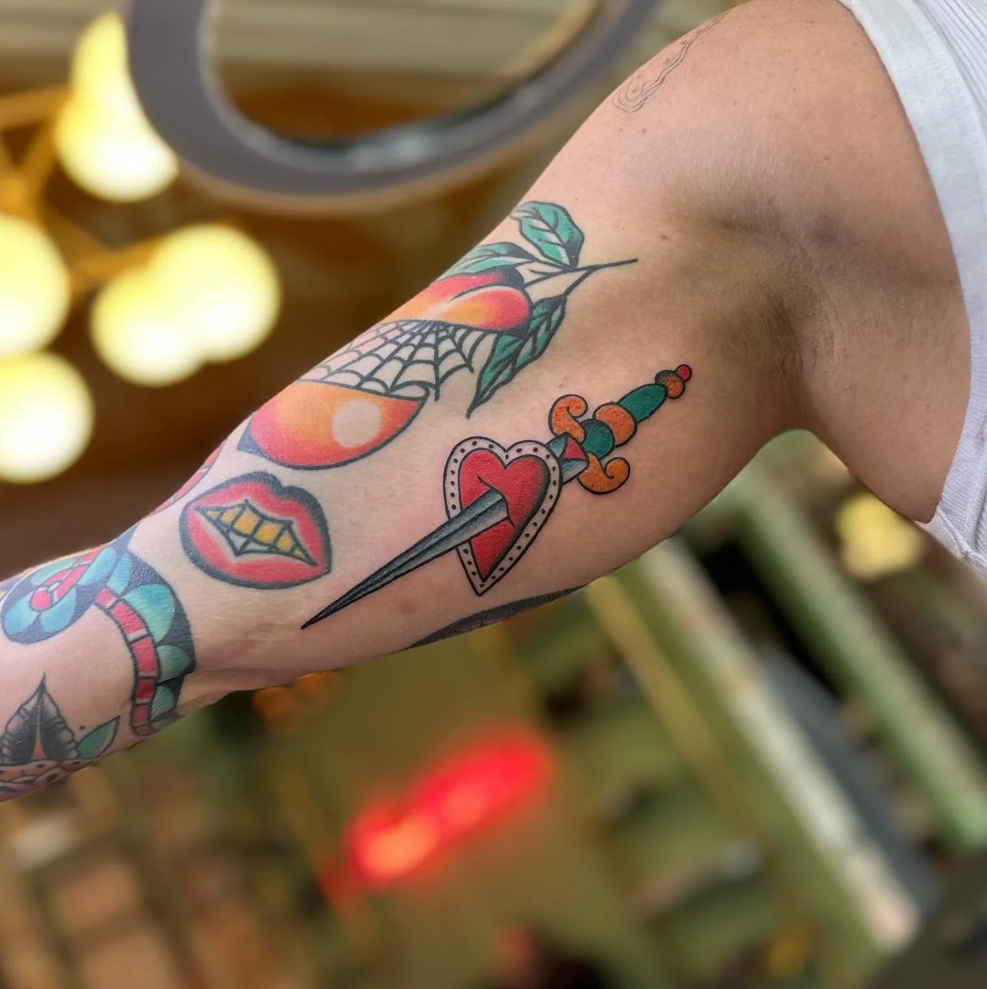 y’all ever tattoo a dagger on and upper inner arm and are like damn this shit is hard??? anyway, sorry if my stretching hurts more than the tattoo