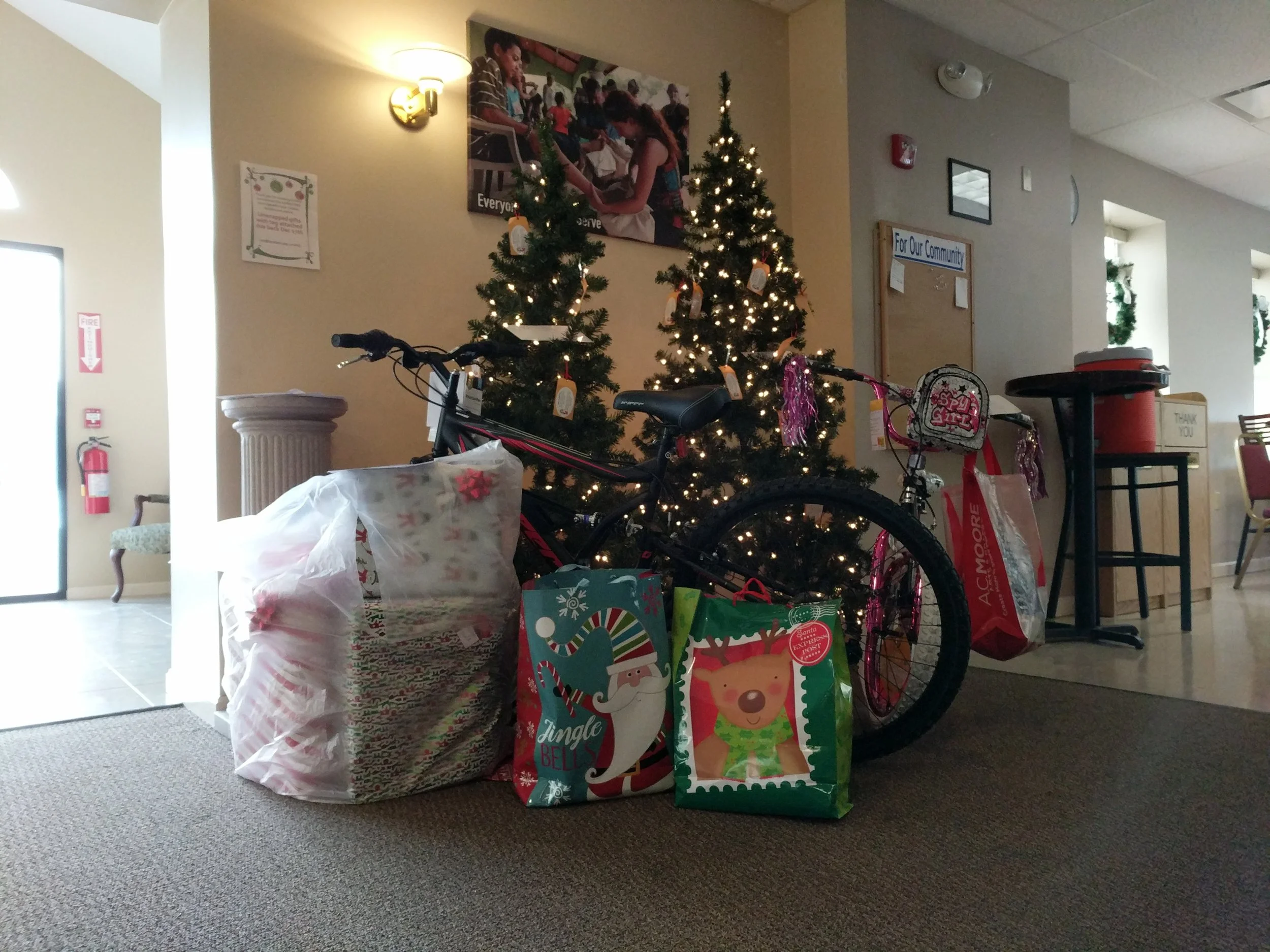 Remember that giving tree gifts are due back this Sunday!