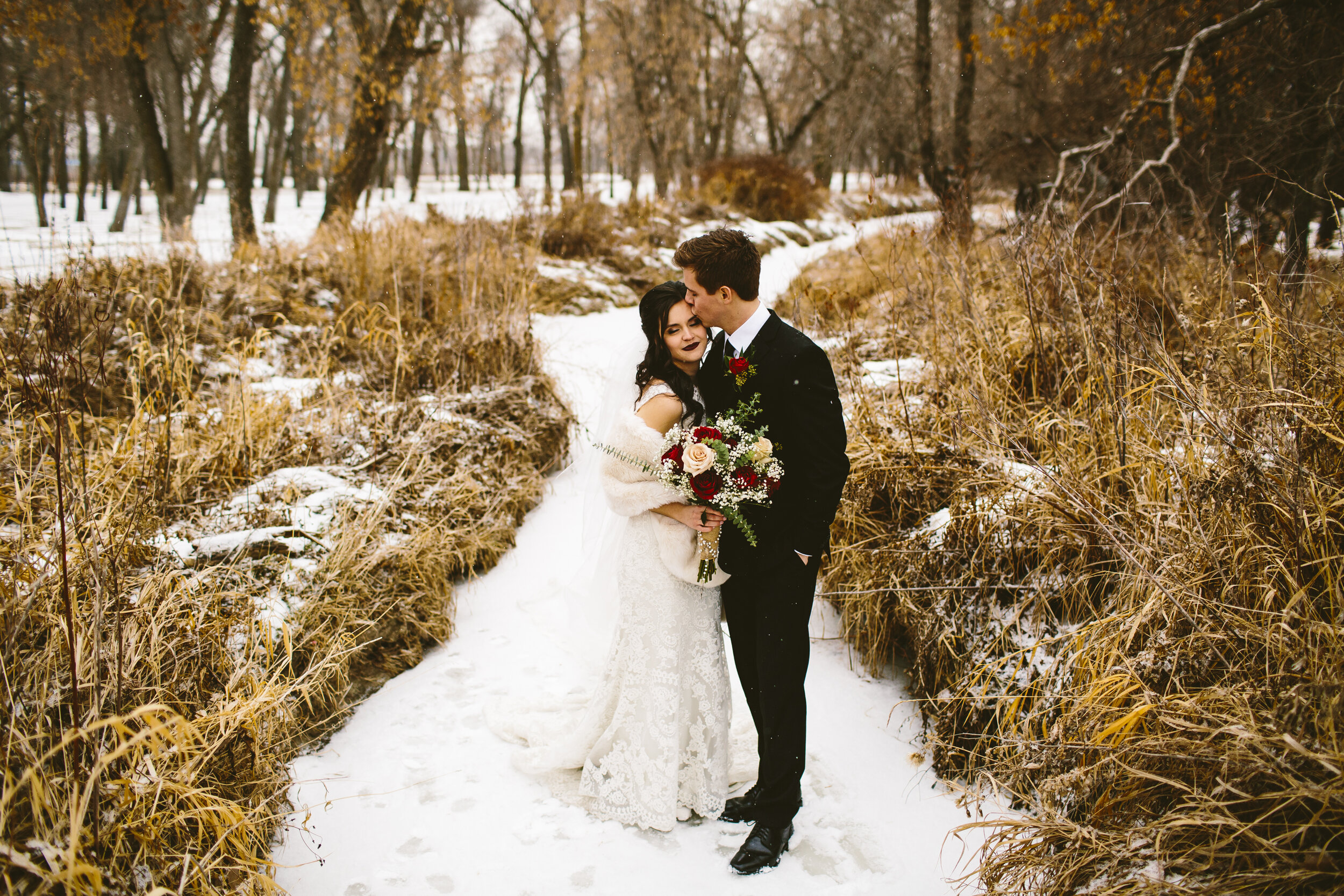 Brandon+Dani12-22-18-23.jpg