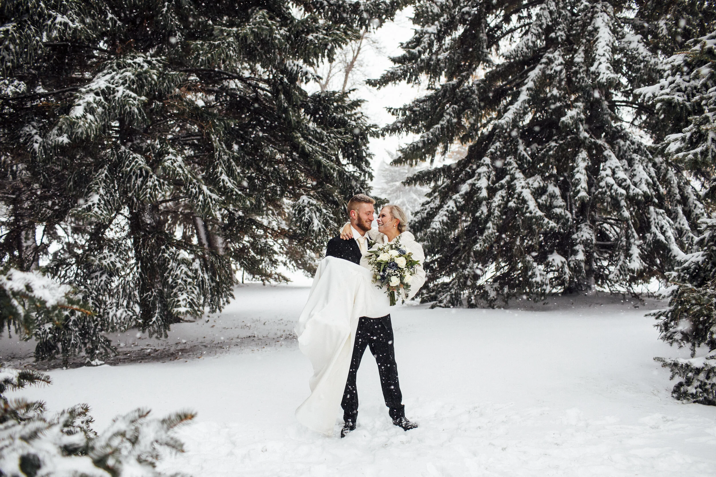 Drew+BridgetGoldade11-30-19-19.jpg