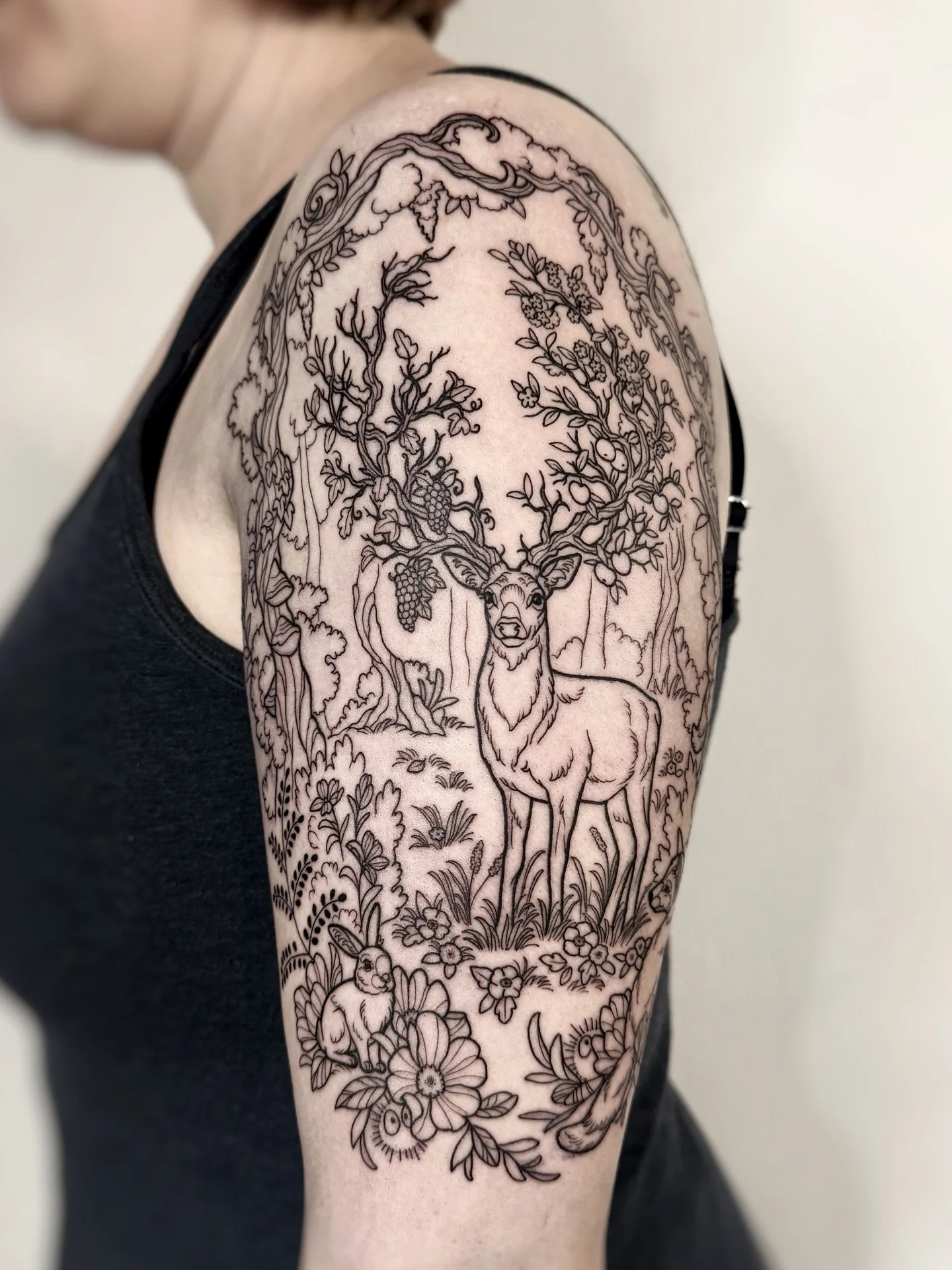 🌿 some recent projects finished and unfinished from the past couple weeks 🍁
I will be in NYC by the end of May! Please send me an email (button in bio) if you would like to get tattooed this time ☺️
&bull;
&bull;
&bull;
#tattooproject #wip #flowert