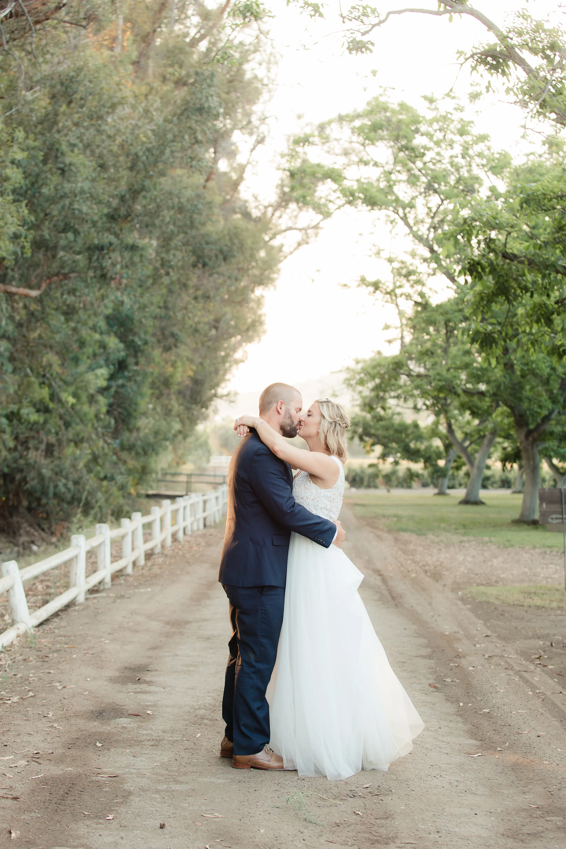 Walnut-Grove-Wedding-Dani-Michael-00116.jpg