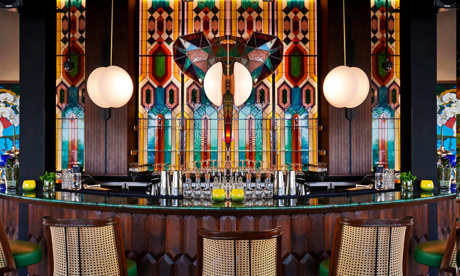 Stained-glass elephant bar in Masti