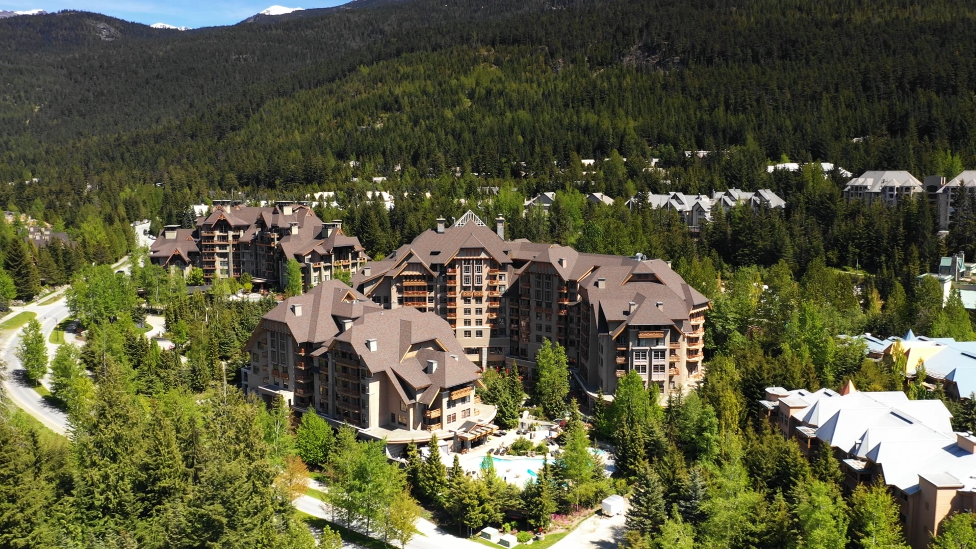 TRAVEL SERIES || 5 Best Staycation Hotels in Vancouver to Suit Every Taste and Need