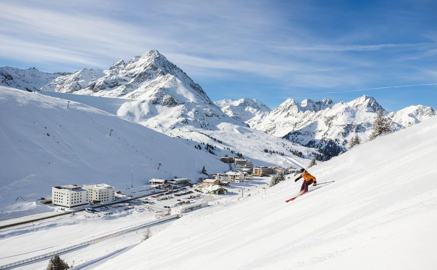 SKI PLUS CITY PASS INNSBRUCK || The Best Way to Combine Alpine Skiing and City Culture This Winter