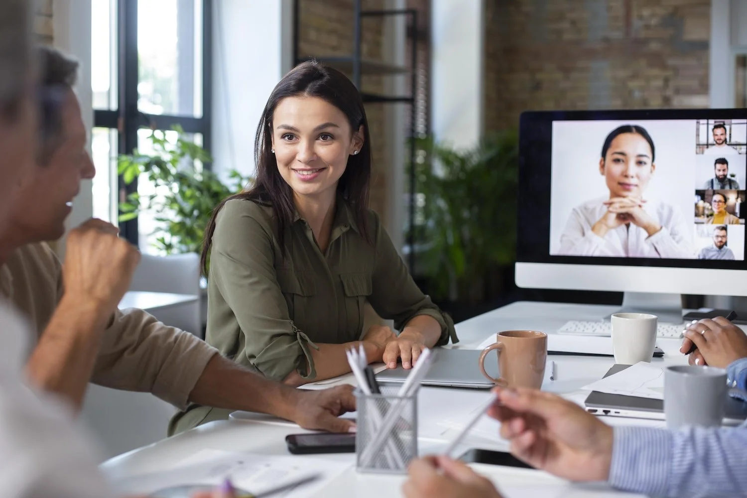 Beyond Cost-Cutting: What Smart Companies Consider Before Off-Shoring Teams