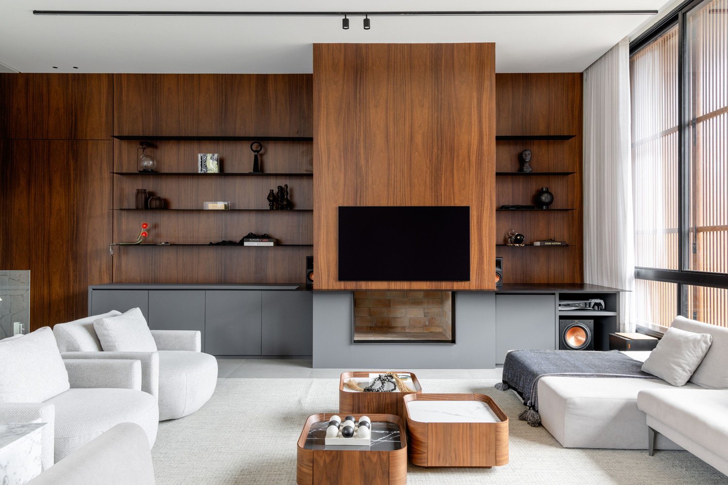 DESIGNED FOR LIFE IN MOTION || A Brazilian Family Home Shaped by Changing Routines and Future Growth