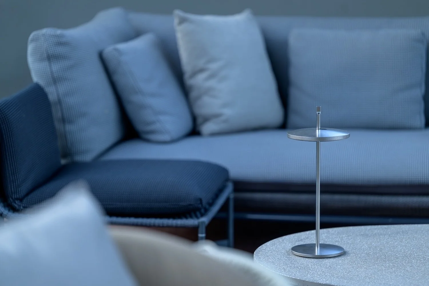 THAÏS || Platek's Portable Outdoor Lamp for Dining, Reading and Everything Between