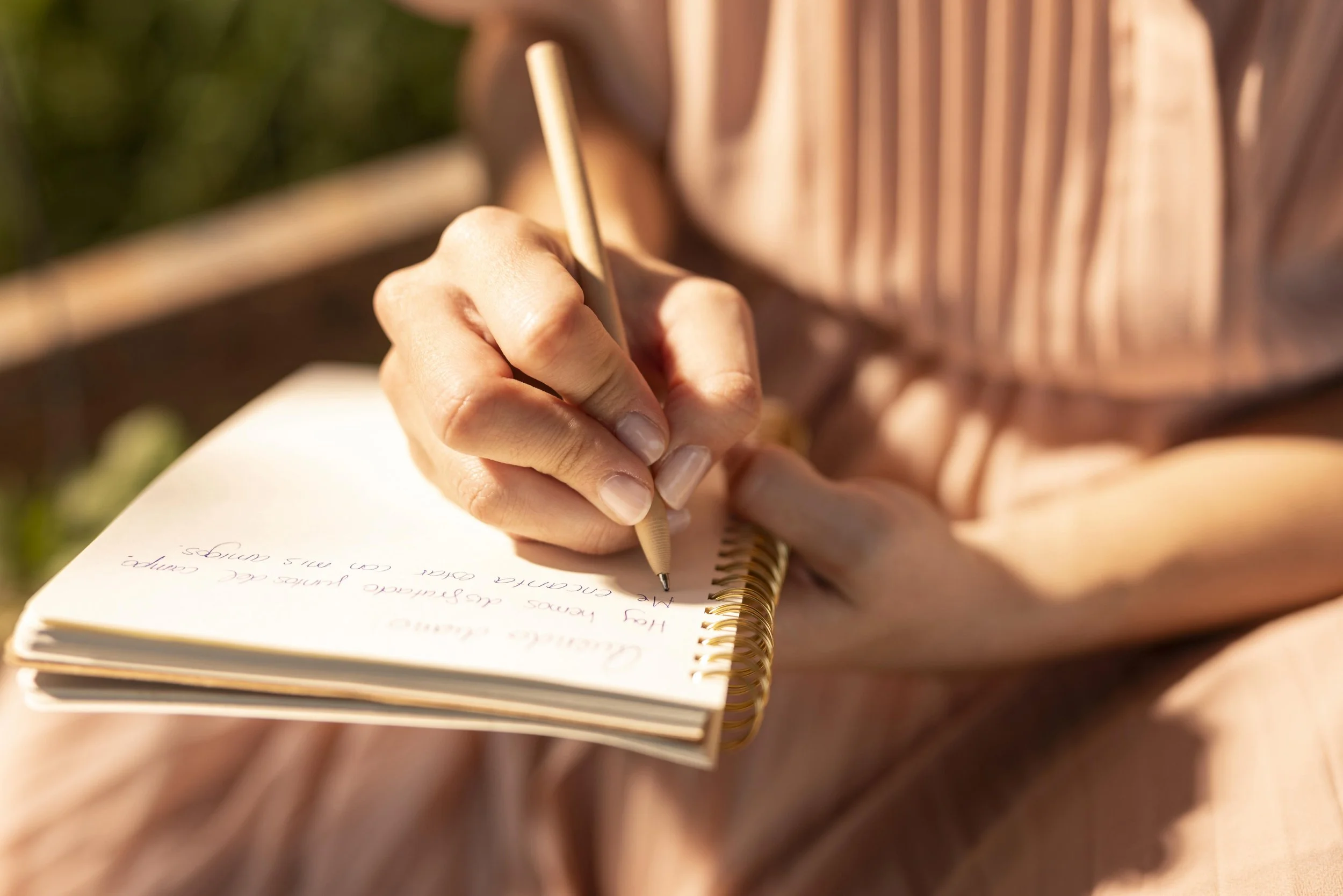 ON SELF REFLECTION || I Journaled for 17 Days Straight and This Is What  Happened — Pendulum Magazine