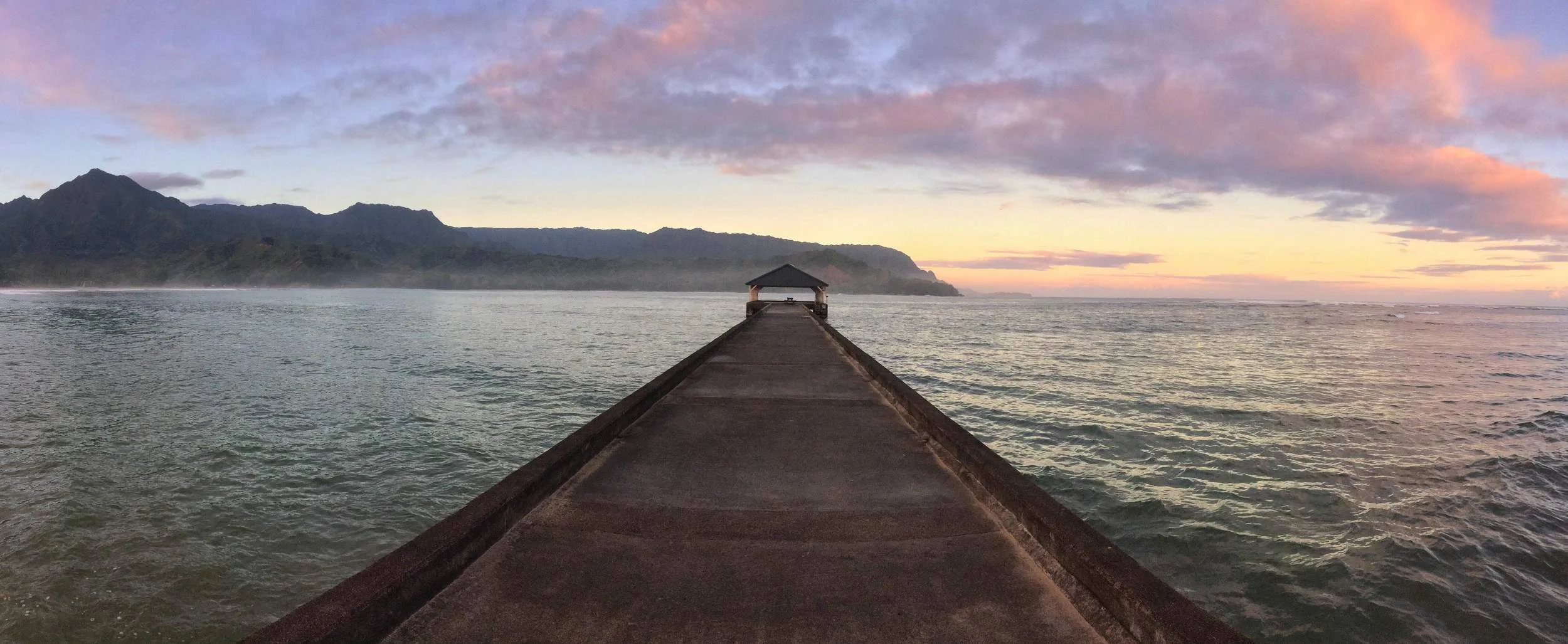 Hanalei Pier.jpg